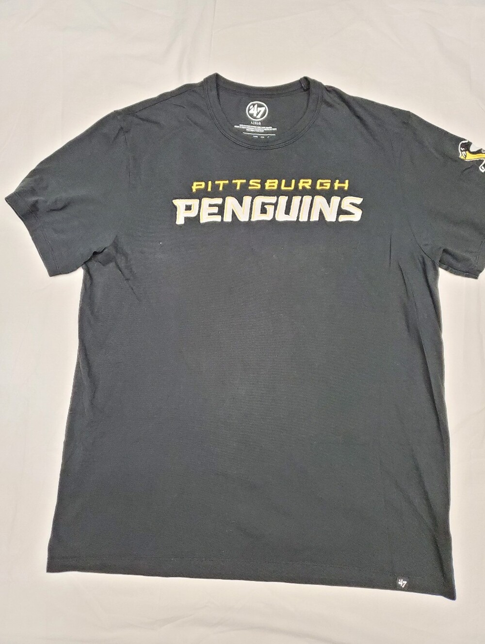 '47 Brand Pittsburgh Penguins T-Shirt Men's L Black Tackle Twill Applique Sleeve